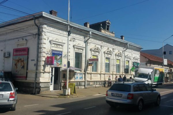 Spațiu comercial de închiriat – ultracentral, Rădăuți